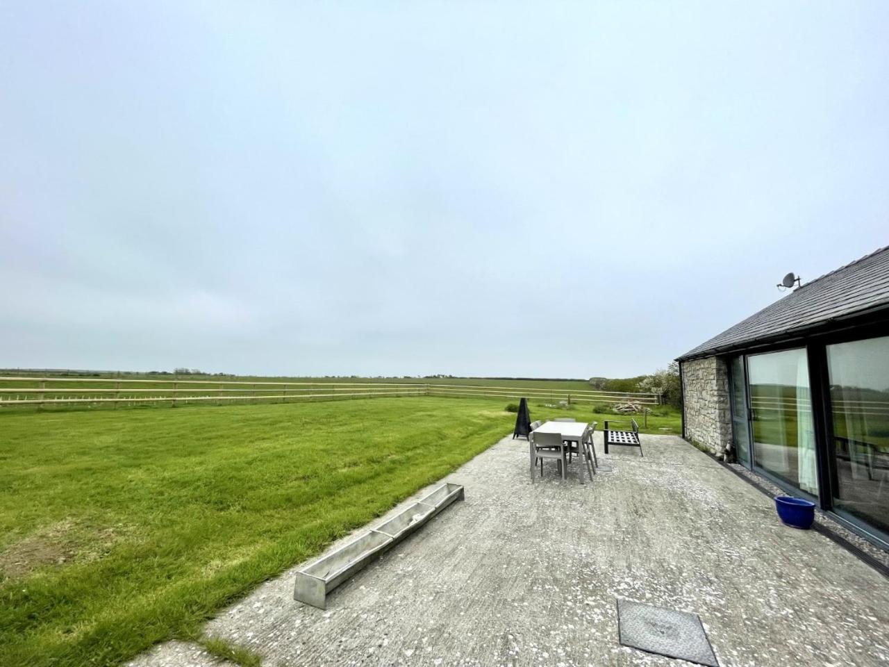Cosy Barn With Views In Wick Vale Of Glamorgan Extérieur photo